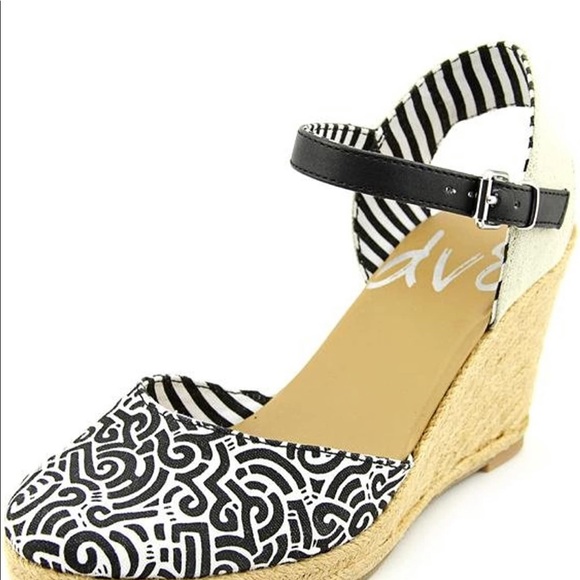 DV8 wedge heels black white 7.5 - Picture 12 of 12